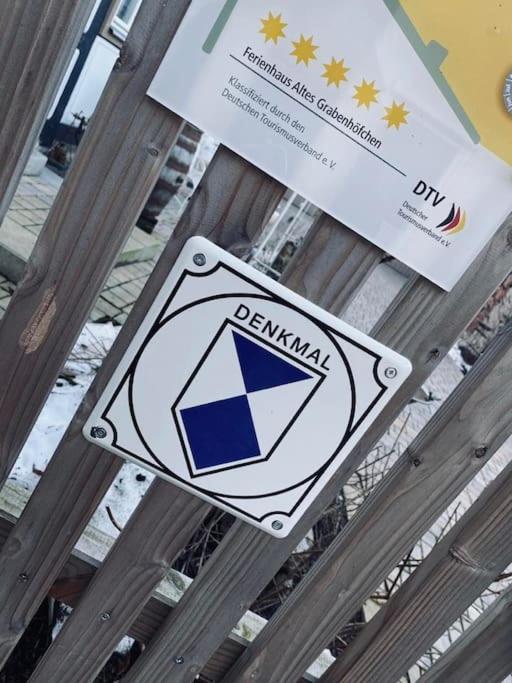 Altes Grabenhoefchen - 5 Sterne Ferienhaus Sondheim Exteriör bild
